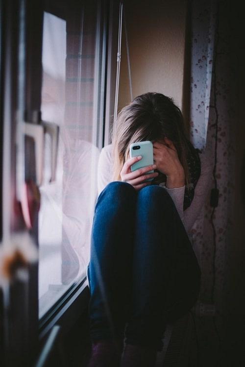 Bệnh tự kỷ ở người lớn