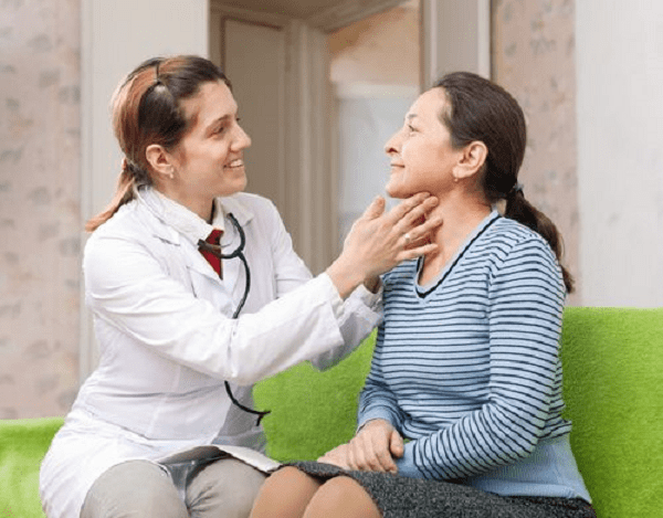 Điều trị bệnh cường giáp với bác sĩ Điều trị bệnh cường giáp với bác sĩ
